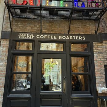 Hero Coffee and Bagel Bar - Coffee & Tea Near Me - Chicago, Illinois
