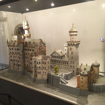 Schloss Neuschwanstein - Landmarks & Historical Buildings Near Me - Schwangau, BY Schloss Neuschwanstein - Landmarks & Historical Buildings Near Me - Schwangau, BY