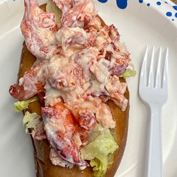 Ocean House Market - Lobster Roll