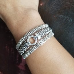 Love my bracelets even more after Van oxidize the middle bracelet.  I kept the other two on the outside without oxidation for the contrast.