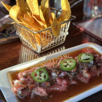 Puerto 27 Peruvian Kitchen & Pisco Bar - Tiradito Nikkei - Peruvian Near Me - Pacifica, California