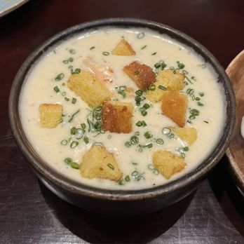 One Fish Raw Bar - One Fish Chowder (split in 2) - Seafood Near Me - Campbell, California
