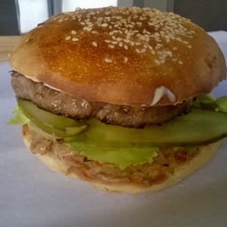 Lokal Burgers & More - Hunter's burger