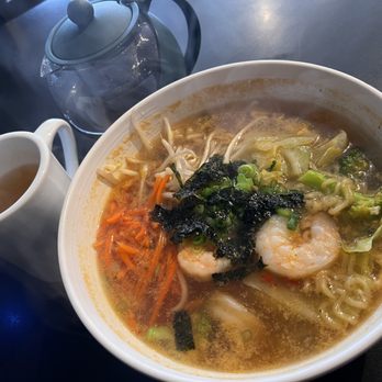 Fire Foods - Veggie Ramen soup with shrimp - Asian Fusion Near Me - Molalla, Oregon