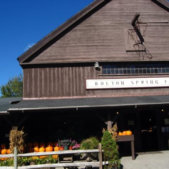Bolton Spring Farm - Store across the street from the apple picking entrance and parking lot - Fruits & Veggies Near Me - Bolton, Massachusetts Bolton Spring Farm - Store across the street from the apple picking entrance and parking lot - Fruits & Veggies Near Me - Bolton, Massachusetts