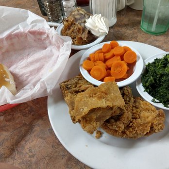 Ye Olde Pancake Station - Monday Fried Chicken Special $6.99. Delicious! - Breakfast & Brunch Near Me - Amarillo, Texas Ye Olde Pancake Station - Monday Fried Chicken Special $6.99. Delicious! - Breakfast & Brunch Near Me - Amarillo, Texas