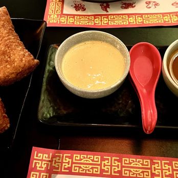Plum Garden - Egg roll for 2 people. Watch the mustard!!! - Chinese Near Me - McHenry, Illinois