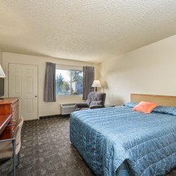 Cocusa Motel - Single Queen bed room