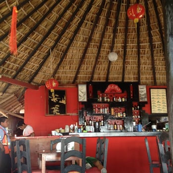 Samuray Sushi-Bar - Definitely the feel of the Samuray Chef from Saturday Night Live, but get ready for some of the freshest food available. - Sushi Bars Near Me - Brisas de Zicatela, OAX