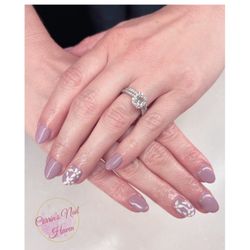 Corrin’s Nail Haven  - Gel manicure