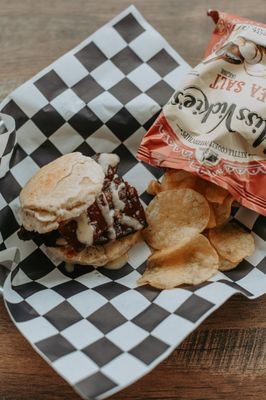 Harvest Table by null