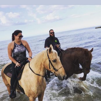 Legacy Horsemanship - Horseback Riding Near Me - Kaaawa, Hawaii