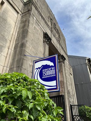 Pacific tsunami museum 130 kamehameha ave hilo hi 96720