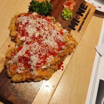 Mi Ne Sushi - Sushi Bars Near Me - Aurora, Ontario