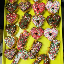 Hwy 74 Donuts