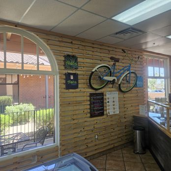 Aloha Yogurt - Atmosphere - Ice Cream & Frozen Yogurt Near Me - Tempe, Arizona