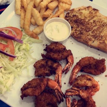 Ostionerias La Reyna - Plato de Camarones Empanizados - Seafood Near Me - Houston, Texas
