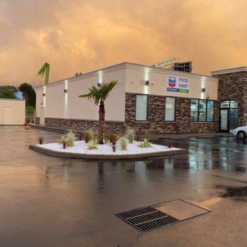 Chevron - 24/7 Gas Station - Gas Stations Near Me - Salem, Oregon