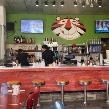 Kitsch'n On Roscoe - Interior - Breakfast & Brunch Near Me - Chicago, Illinois Kitsch'n On Roscoe - Interior - Breakfast & Brunch Near Me - Chicago, Illinois