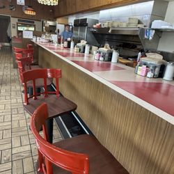 Georgia Express Diner - Counter space but tables too