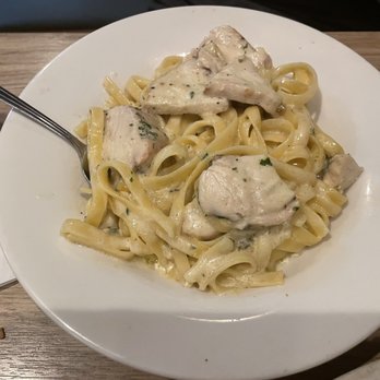 Cannataro's - Chicken Alfredo Lunch portion - Italian Near Me - Chino, California