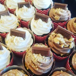 Elke's Baked Goods - Smores Cupcakes