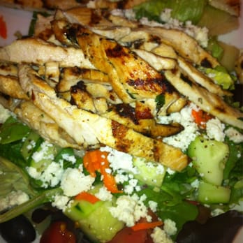 Three Guys Restaurant - Greek salad - American Near Me - New York, New York