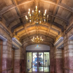 Spires Mall - The entrance to Spires Mall