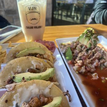 EL VIEJÓN SEAFOOD RESTAURANT - Updated November 2024 - 56 Photos & 28 ...