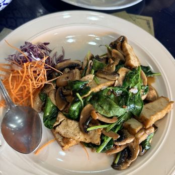 Siamese Bay Restaurant - Spinach with Tofu - Thai Near Me - Monterey, California Siamese Bay Restaurant - Spinach with Tofu - Thai Near Me - Monterey, California