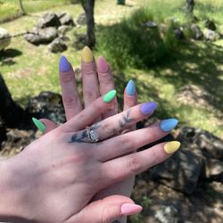 Vibe Nails and Spa