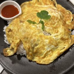 Boon Cafe - 07.2024 omelette over rice