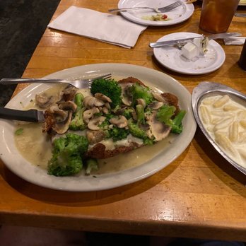 Rich & Charlie's - Chicken Emil w/side of white pasta - Pizza Near Me - Saint Louis, Missouri Rich & Charlie's - Chicken Emil w/side of white pasta - Pizza Near Me - Saint Louis, Missouri