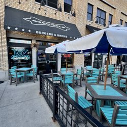 D.C. Cobb's - Outside