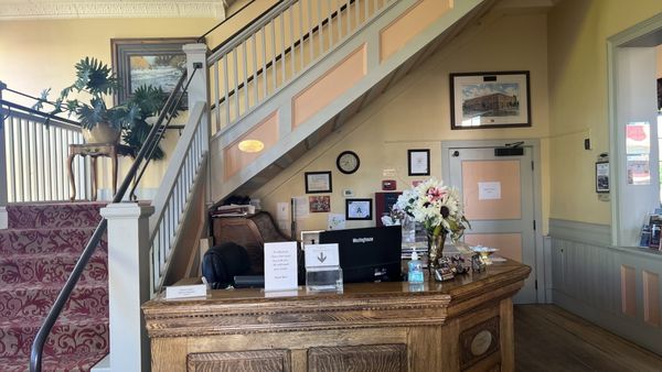 The Windsor Hotel by null
