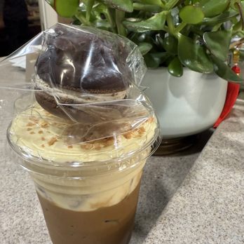 Sweet Oven Bakery - Coconut latte and a little sumthin sumthin - Macarons Near Me - Sacramento, California Sweet Oven Bakery - Coconut latte and a little sumthin sumthin - Macarons Near Me - Sacramento, California