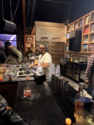 BLOCK & DRUM by null