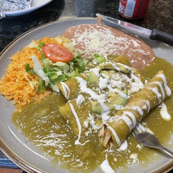 La Parrilla hart - GREEN CHICKEN ENCHILADAS - Mexican Near Me - Beaverton, Oregon La Parrilla hart - GREEN CHICKEN ENCHILADAS - Mexican Near Me - Beaverton, Oregon