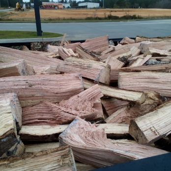 Shaw's Firewood - Seasoned Red Oak - Firewood Near Me - Saucier, Mississippi Shaw's Firewood - Seasoned Red Oak - Firewood Near Me - Saucier, Mississippi