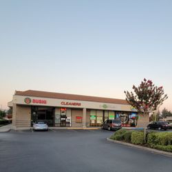 Gilroy Village Shopping Ctr