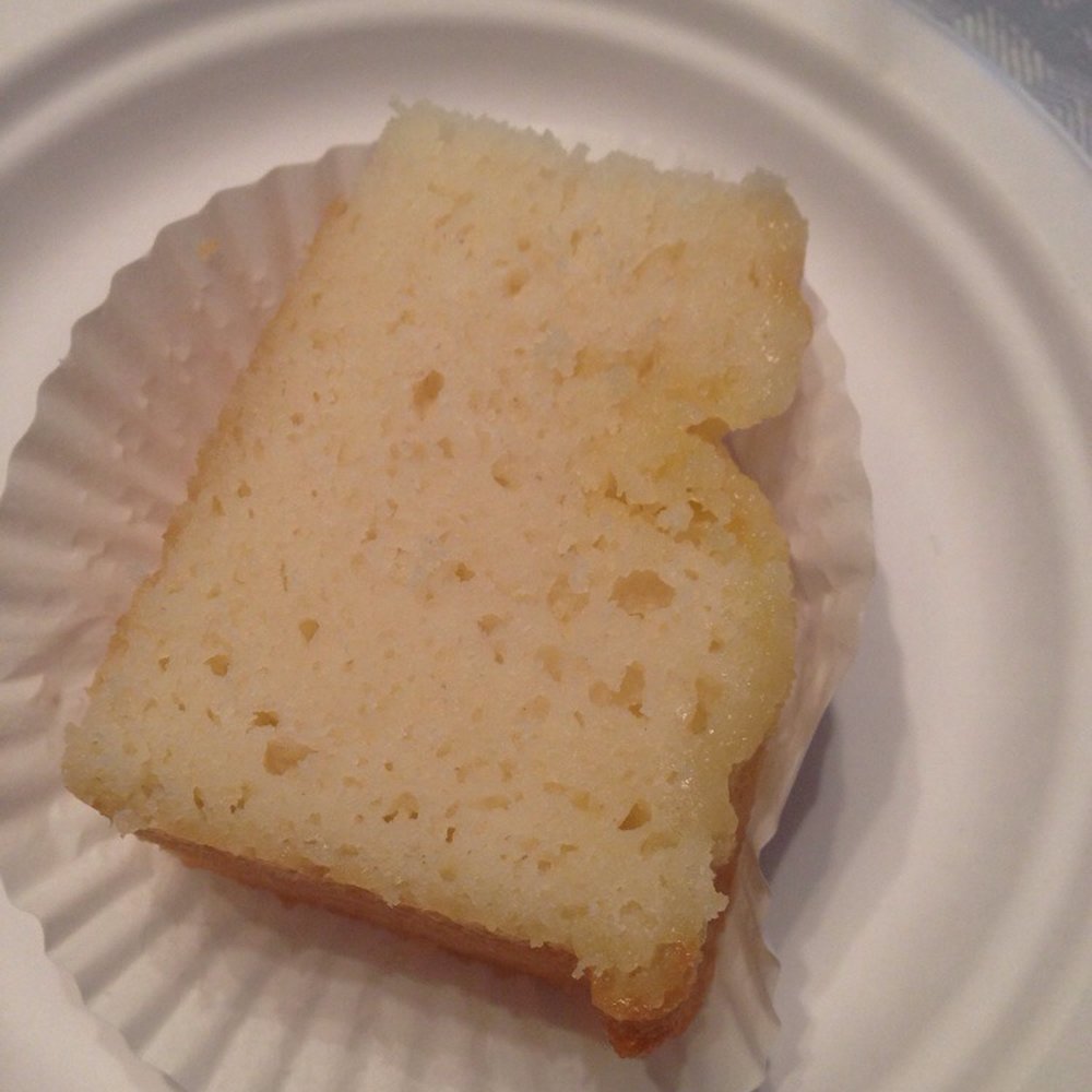 Cake On Sunday - Almond cake from our cake tasting! So moist and delicious. - Cupcakes Near Me Cake On Sunday - Almond cake from our cake tasting! So moist and delicious. - Cupcakes Near Me