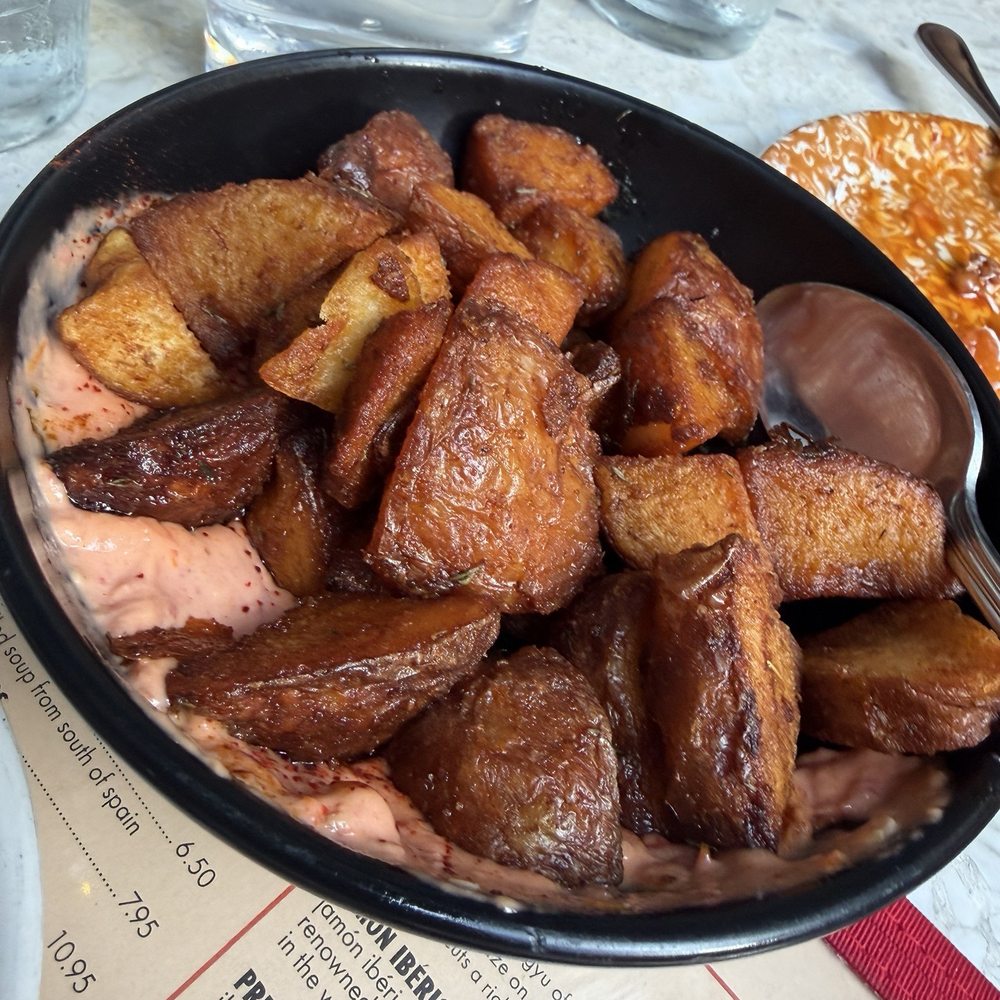 Lil Ba-Ba-Reeba! - Seafood Near Me - Chicago, Illinois Lil Ba-Ba-Reeba! - Seafood Near Me - Chicago, Illinois
