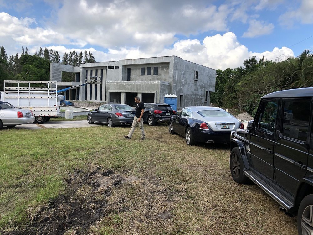 Slide of Rocky's Roofing