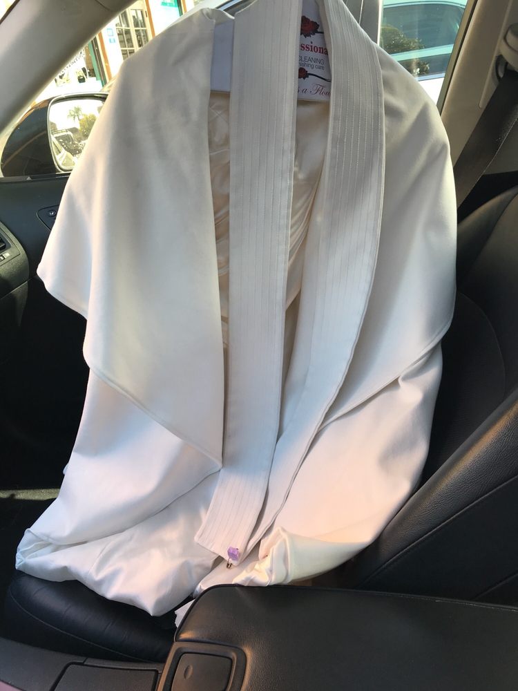 OGDEN’S CLEANERS 30 Photos Laundry Services Dry Cleaners, Dry