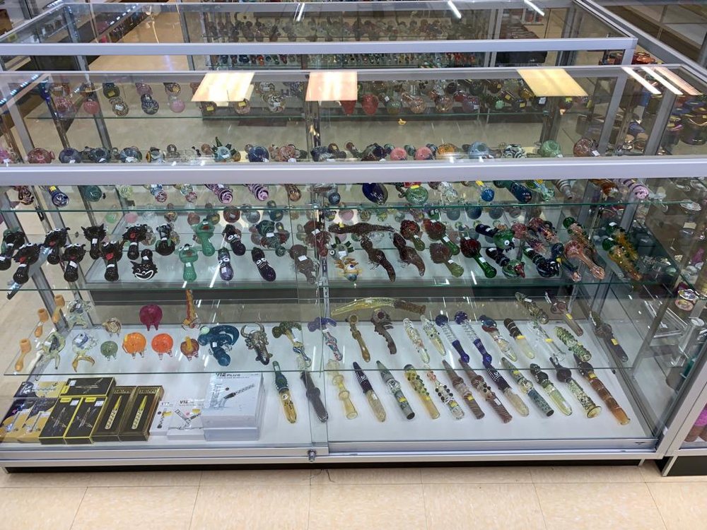 MARLBORO SMOKE SHOP 14 Photos 170 Pleasant St, Marlborough