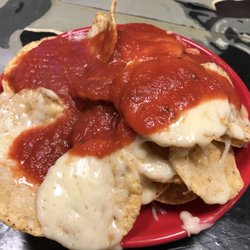 Café Dolar - Nachos con queso y tomate (no hay con guacamole).