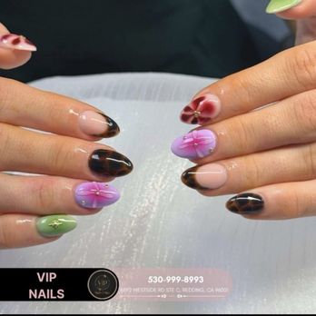 Vip Nails - This is what I originally wanted, but she didn't even give me the exact colors - Nail Salons Near Me - Redding, California