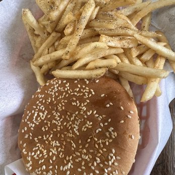 Burger House - Single chew - Burgers Near Me - Dallas, Texas Burger House - Single chew - Burgers Near Me - Dallas, Texas
