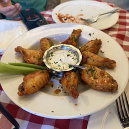 Hot honey wings, def recommend. Hot honey wings, def recommend.