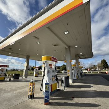 Shell - Gas Station - Gas Stations Near Me - Rohnert Park, California